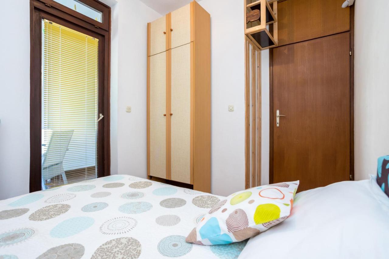 Apartment Jakovac By El-Pi Tours 奈维斯 外观 照片